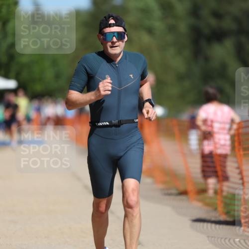 07.09.2025 - 19. Norderstedt Triathlon Michael Strokosch http://msf.ph/oto/8809545 07.09.2025 12:46:45 Laufen 251, 788 meine-sportfotos.de