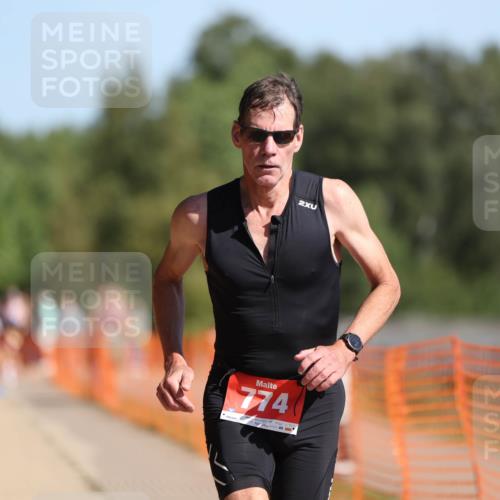 07.09.2025 - 19. Norderstedt Triathlon Michael Strokosch http://msf.ph/oto/8809595 07.09.2025 11:37:30 Laufen 774 meine-sportfotos.de