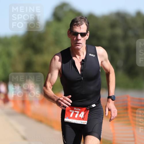 07.09.2025 - 19. Norderstedt Triathlon Michael Strokosch http://msf.ph/oto/8809598 07.09.2025 11:37:30 Laufen 774 meine-sportfotos.de