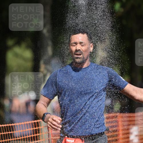 07.09.2025 - 19. Norderstedt Triathlon Michael Strokosch http://msf.ph/oto/8809622 07.09.2025 12:46:51 Laufen 251 meine-sportfotos.de