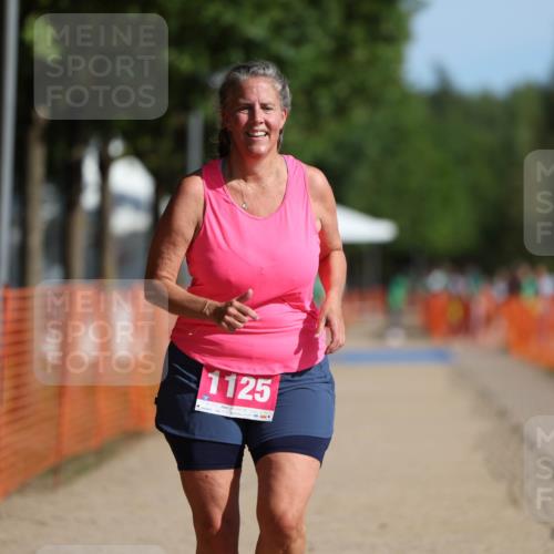 07.09.2025 - 19. Norderstedt Triathlon Michael Strokosch http://msf.ph/oto/8809624 07.09.2025 10:37:19 Laufen 1125 meine-sportfotos.de