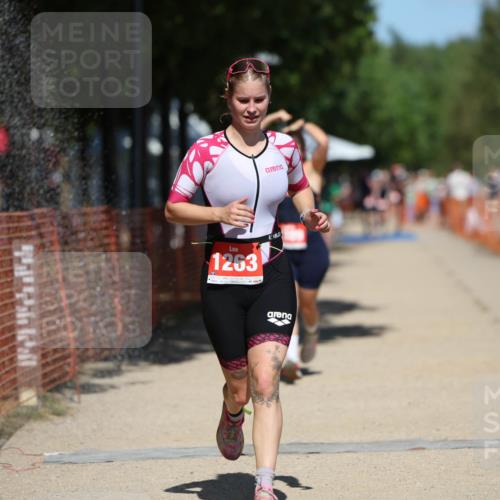 07.09.2025 - 19. Norderstedt Triathlon Michael Strokosch http://msf.ph/oto/8809657 07.09.2025 13:24:36 Laufen 275, 331, 1263, 1389 meine-sportfotos.de