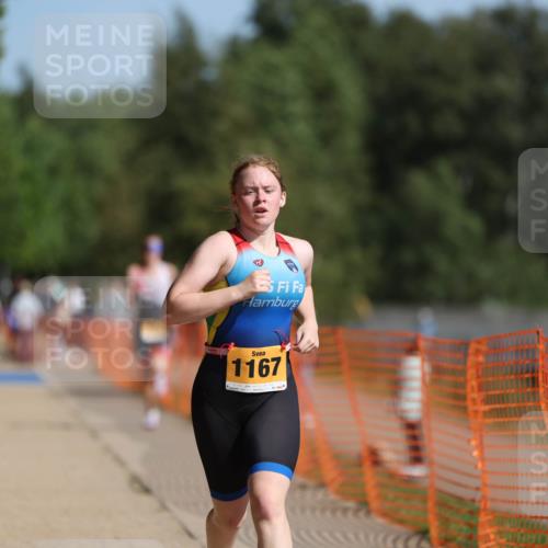 07.09.2025 - 19. Norderstedt Triathlon Michael Strokosch http://msf.ph/oto/8809659 07.09.2025 11:37:40 Laufen 1158, 1167 meine-sportfotos.de