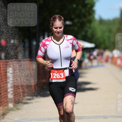 07.09.2025 - 19. Norderstedt Triathlon Michael Strokosch http://msf.ph/oto/8809665 07.09.2025 13:24:36 Laufen 275, 331, 1263, 1389 meine-sportfotos.de