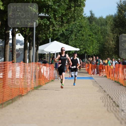 07.09.2025 - 19. Norderstedt Triathlon Michael Strokosch http://msf.ph/oto/8809666 07.09.2025 10:38:20 Laufen 1138 meine-sportfotos.de