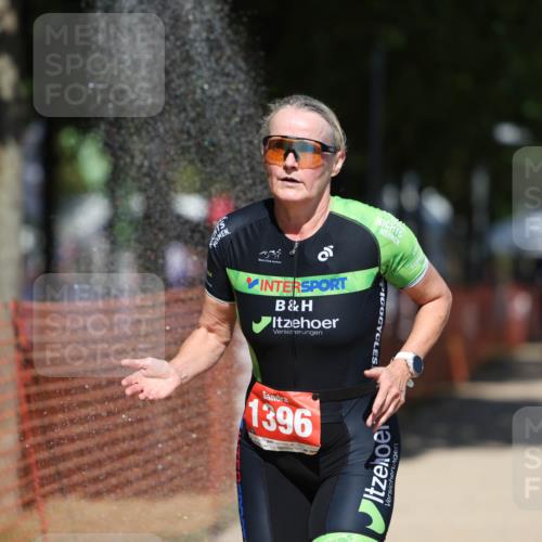 07.09.2025 - 19. Norderstedt Triathlon Michael Strokosch http://msf.ph/oto/8809733 07.09.2025 13:24:47 Laufen 222, 1366, 1396 meine-sportfotos.de