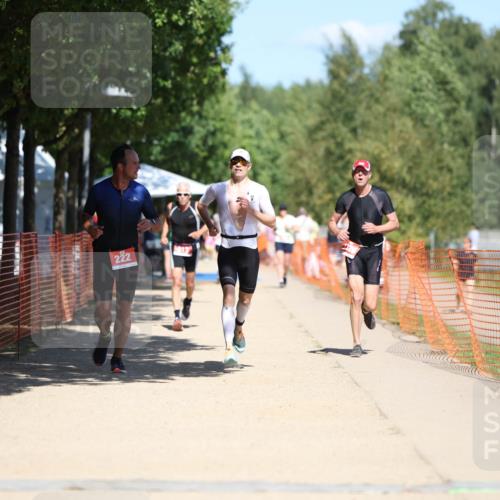 07.09.2025 - 19. Norderstedt Triathlon Michael Strokosch http://msf.ph/oto/8809741 07.09.2025 13:24:52 Laufen 222, 813, 1326, 1366 meine-sportfotos.de