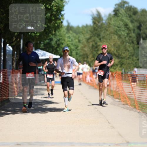 07.09.2025 - 19. Norderstedt Triathlon Michael Strokosch http://msf.ph/oto/8809745 07.09.2025 13:24:52 Laufen 222, 813, 1326, 1366 meine-sportfotos.de