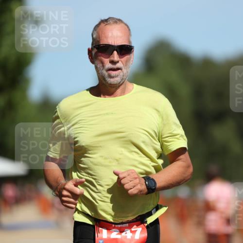 07.09.2025 - 19. Norderstedt Triathlon Michael Strokosch http://msf.ph/oto/8809747 07.09.2025 12:47:06 Laufen 776, 1247 meine-sportfotos.de