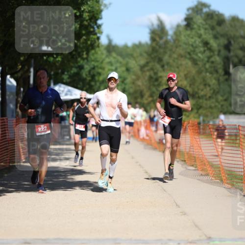07.09.2025 - 19. Norderstedt Triathlon Michael Strokosch http://msf.ph/oto/8809754 07.09.2025 13:24:52 Laufen 222, 813, 1326, 1366 meine-sportfotos.de