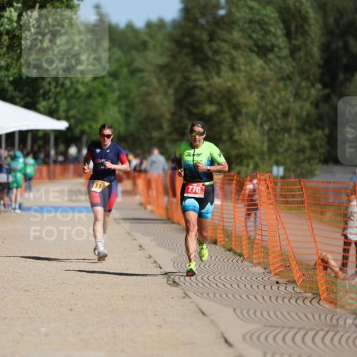07.09.2025 - 19. Norderstedt Triathlon Michael Strokosch http://msf.ph/oto/8809778 07.09.2025 11:38:01 Laufen 770, 834, 1181 meine-sportfotos.de