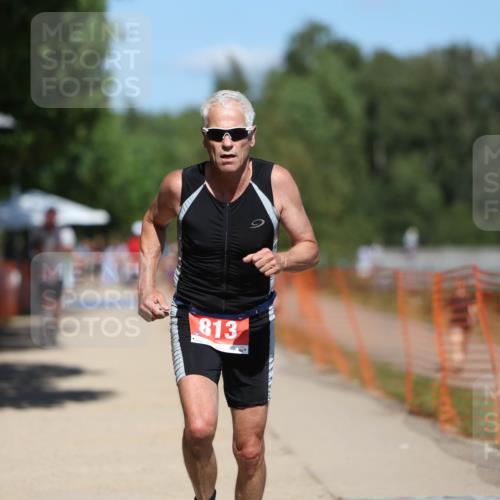 07.09.2025 - 19. Norderstedt Triathlon Michael Strokosch http://msf.ph/oto/8809844 07.09.2025 13:25:00 Laufen 813, 1326 meine-sportfotos.de