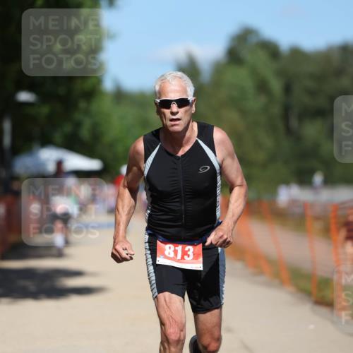 07.09.2025 - 19. Norderstedt Triathlon Michael Strokosch http://msf.ph/oto/8809847 07.09.2025 13:25:01 Laufen 813, 1230 meine-sportfotos.de