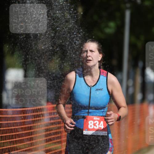 07.09.2025 - 19. Norderstedt Triathlon Michael Strokosch http://msf.ph/oto/8809848 07.09.2025 11:38:07 Laufen 770, 834, 1181 meine-sportfotos.de