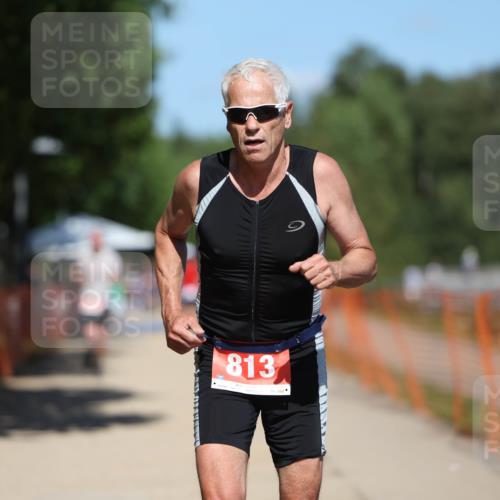 07.09.2025 - 19. Norderstedt Triathlon Michael Strokosch http://msf.ph/oto/8809854 07.09.2025 13:25:01 Laufen 813, 1230 meine-sportfotos.de