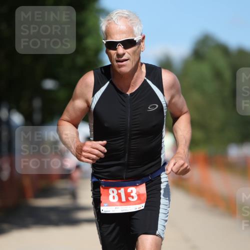 07.09.2025 - 19. Norderstedt Triathlon Michael Strokosch http://msf.ph/oto/8809863 07.09.2025 13:25:01 Laufen 813, 1230 meine-sportfotos.de