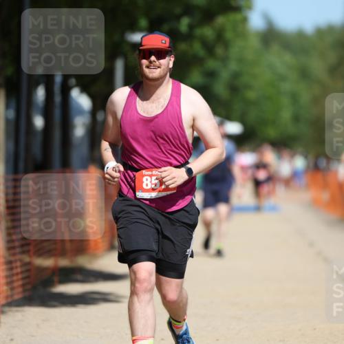 07.09.2025 - 19. Norderstedt Triathlon Michael Strokosch http://msf.ph/oto/8809918 07.09.2025 12:47:41 Laufen 857 meine-sportfotos.de