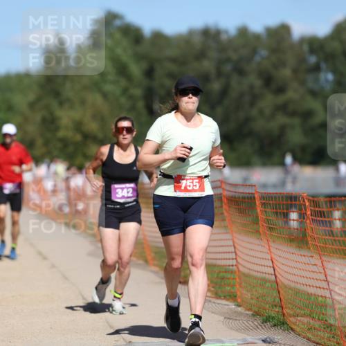 07.09.2025 - 19. Norderstedt Triathlon Michael Strokosch http://msf.ph/oto/8809919 07.09.2025 13:25:10 Laufen 342, 360, 755, 1230 meine-sportfotos.de