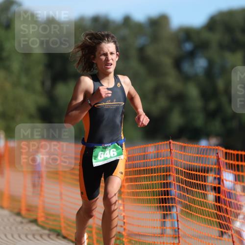 07.09.2025 - 19. Norderstedt Triathlon Michael Strokosch http://msf.ph/oto/8809924 07.09.2025 10:38:53 Laufen 646, 1139 meine-sportfotos.de