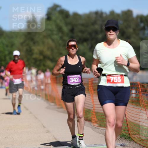 07.09.2025 - 19. Norderstedt Triathlon Michael Strokosch http://msf.ph/oto/8809927 07.09.2025 13:25:12 Laufen 342, 360, 755, 1230 meine-sportfotos.de