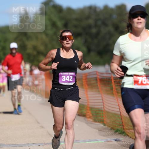 07.09.2025 - 19. Norderstedt Triathlon Michael Strokosch http://msf.ph/oto/8809941 07.09.2025 13:25:12 Laufen 342, 360, 755, 1230 meine-sportfotos.de
