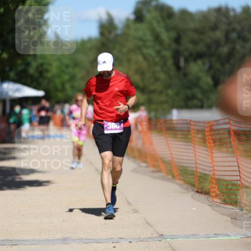 07.09.2025 - 19. Norderstedt Triathlon Michael Strokosch http://msf.ph/oto/8809970 07.09.2025 13:25:14 Laufen 235, 342, 360, 755 meine-sportfotos.de