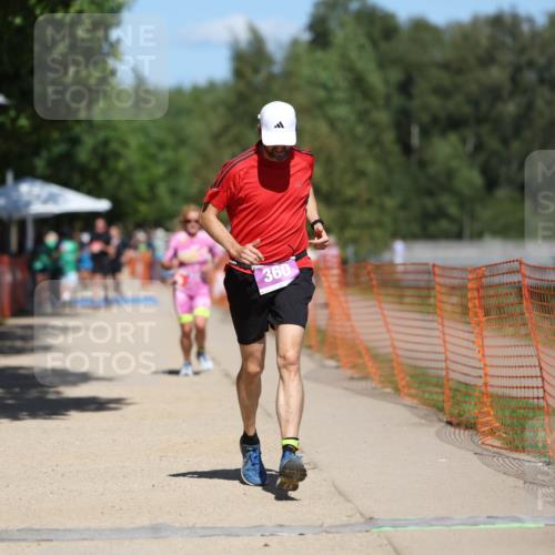 07.09.2025 - 19. Norderstedt Triathlon Michael Strokosch http://msf.ph/oto/8809974 07.09.2025 13:25:15 Laufen 235, 342, 360, 755 meine-sportfotos.de
