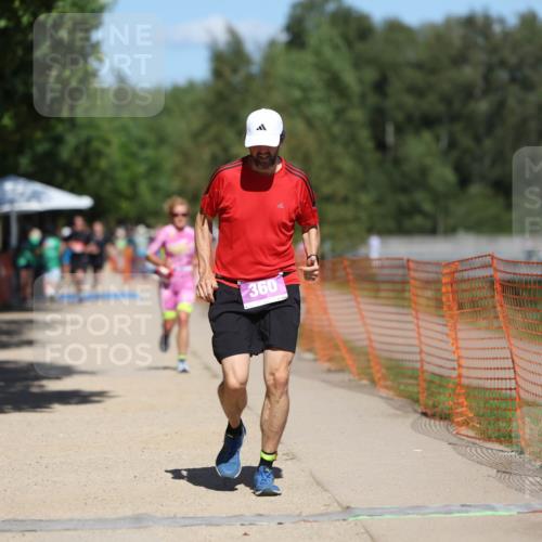 07.09.2025 - 19. Norderstedt Triathlon Michael Strokosch http://msf.ph/oto/8809978 07.09.2025 13:25:15 Laufen 235, 342, 360, 755 meine-sportfotos.de