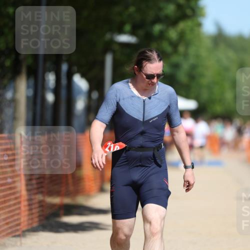 07.09.2025 - 19. Norderstedt Triathlon Michael Strokosch http://msf.ph/oto/8809987 07.09.2025 12:47:54 Laufen 210, 216, 1251 meine-sportfotos.de