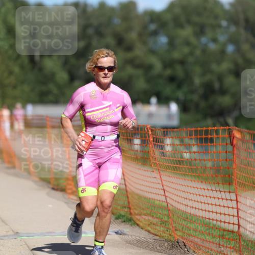 07.09.2025 - 19. Norderstedt Triathlon Michael Strokosch http://msf.ph/oto/8810015 07.09.2025 13:25:20 Laufen 235, 360 meine-sportfotos.de