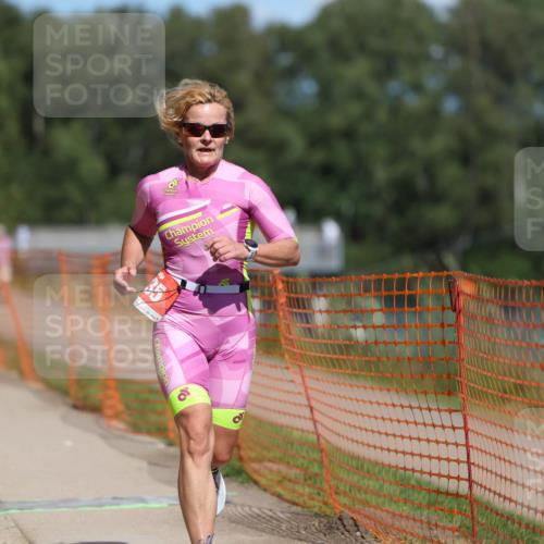 07.09.2025 - 19. Norderstedt Triathlon Michael Strokosch http://msf.ph/oto/8810019 07.09.2025 13:25:21 Laufen 235 meine-sportfotos.de