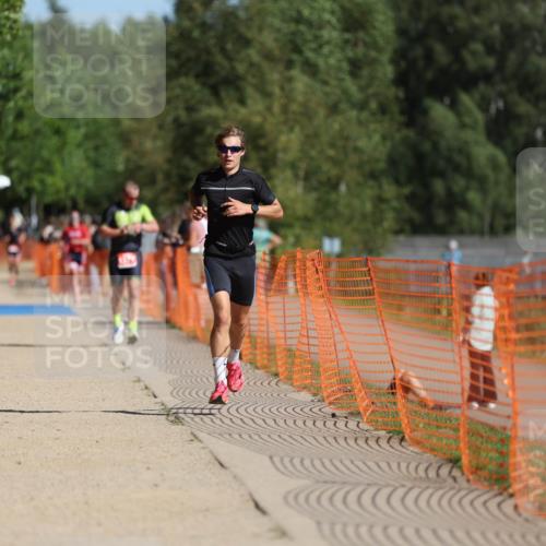 07.09.2025 - 19. Norderstedt Triathlon Michael Strokosch http://msf.ph/oto/8810035 07.09.2025 11:38:52 Laufen 833, 1184, 1340 meine-sportfotos.de