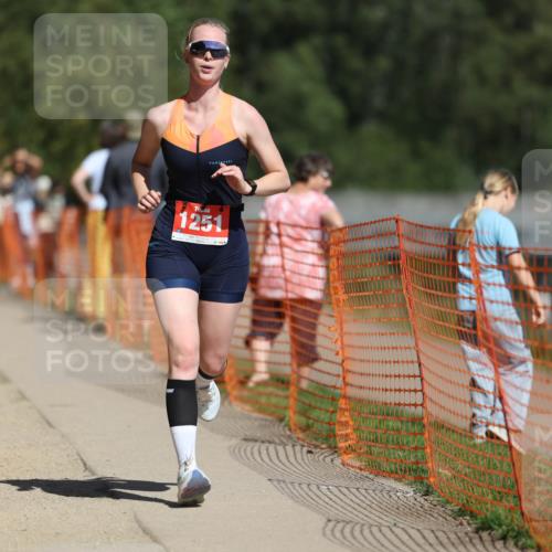 07.09.2025 - 19. Norderstedt Triathlon Michael Strokosch http://msf.ph/oto/8810040 07.09.2025 12:48:00 Laufen 216, 1251, 1315 meine-sportfotos.de