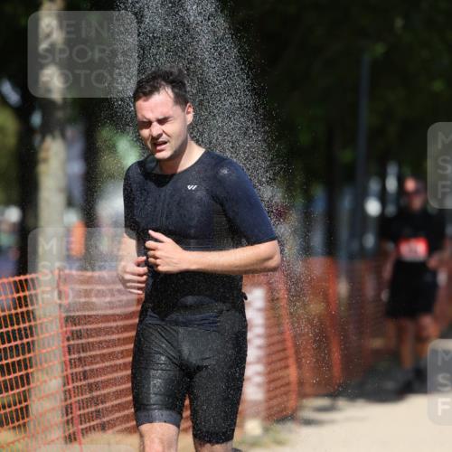 07.09.2025 - 19. Norderstedt Triathlon Michael Strokosch http://msf.ph/oto/8810046 07.09.2025 13:25:34 Laufen 171, 1331 meine-sportfotos.de