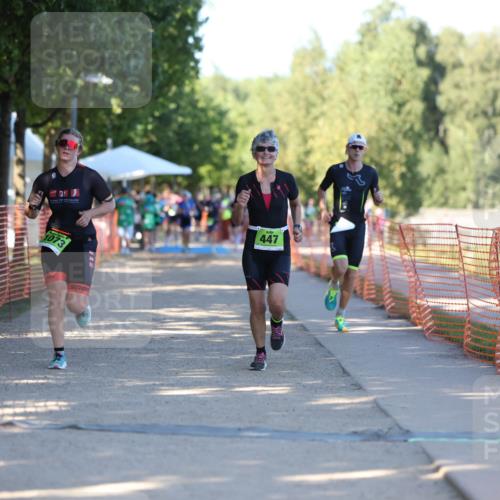 07.09.2025 - 19. Norderstedt Triathlon Michael Strokosch http://msf.ph/oto/8810110 07.09.2025 16:14:43 Laufen 425, 447, 538, 1073 meine-sportfotos.de