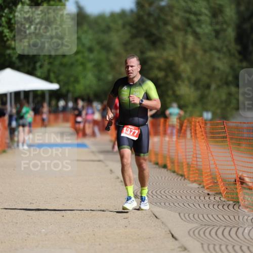07.09.2025 - 19. Norderstedt Triathlon Michael Strokosch http://msf.ph/oto/8810120 07.09.2025 11:39:00 Laufen 1184, 1377 meine-sportfotos.de