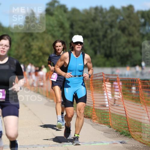 07.09.2025 - 19. Norderstedt Triathlon Michael Strokosch http://msf.ph/oto/8810130 07.09.2025 13:25:44 Laufen 232, 270, 319, 358, 809 meine-sportfotos.de