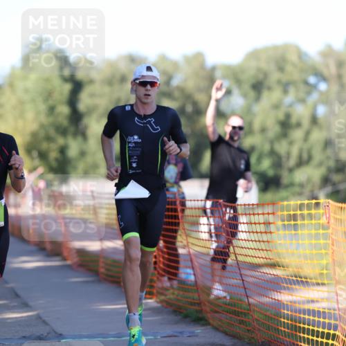 07.09.2025 - 19. Norderstedt Triathlon Michael Strokosch http://msf.ph/oto/8810135 07.09.2025 16:14:45 Laufen 447, 538, 1073 meine-sportfotos.de