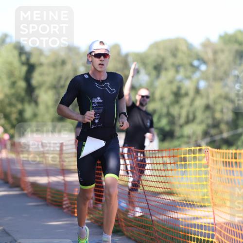 07.09.2025 - 19. Norderstedt Triathlon Michael Strokosch http://msf.ph/oto/8810139 07.09.2025 16:14:46 Laufen 447, 538, 1073 meine-sportfotos.de