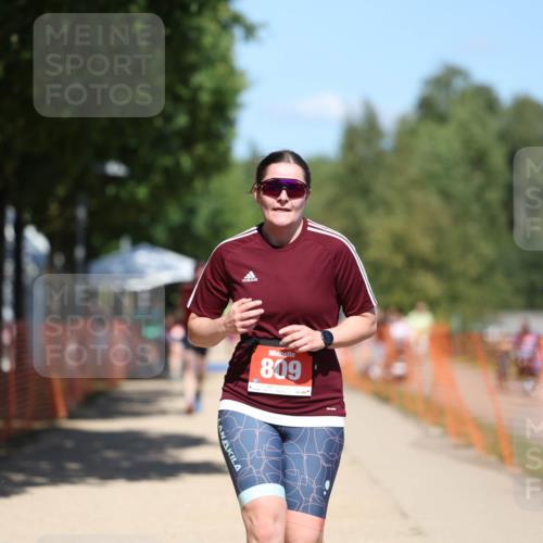 07.09.2025 - 19. Norderstedt Triathlon Michael Strokosch http://msf.ph/oto/8810165 07.09.2025 13:25:46 Laufen 232, 270, 319, 358, 809 meine-sportfotos.de