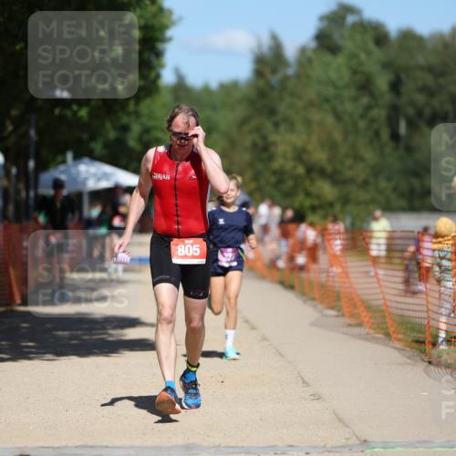 07.09.2025 - 19. Norderstedt Triathlon Michael Strokosch http://msf.ph/oto/8810211 07.09.2025 13:25:53 Laufen 333, 805 meine-sportfotos.de