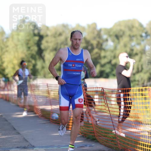 07.09.2025 - 19. Norderstedt Triathlon Michael Strokosch http://msf.ph/oto/8810232 07.09.2025 16:15:05 Laufen 479, 494, 536, 540, 1065, 1563, 1600 meine-sportfotos.de