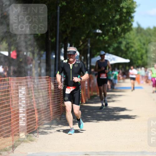 07.09.2025 - 19. Norderstedt Triathlon Michael Strokosch http://msf.ph/oto/8810237 07.09.2025 13:26:00 Laufen 247, 310, 333, 847 meine-sportfotos.de