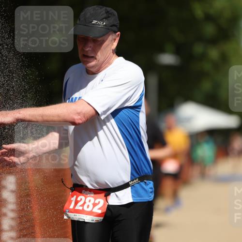 07.09.2025 - 19. Norderstedt Triathlon Michael Strokosch http://msf.ph/oto/8810258 07.09.2025 12:48:18 Laufen 1282, 1349 meine-sportfotos.de