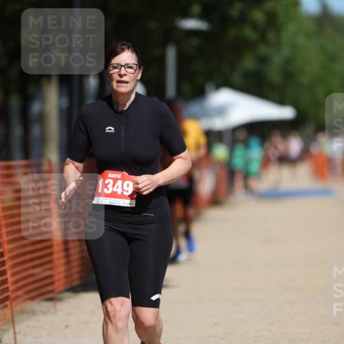07.09.2025 - 19. Norderstedt Triathlon Michael Strokosch http://msf.ph/oto/8810270 07.09.2025 12:48:20 Laufen 1282, 1349 meine-sportfotos.de