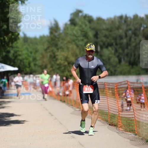 07.09.2025 - 19. Norderstedt Triathlon Michael Strokosch http://msf.ph/oto/8810277 07.09.2025 13:26:02 Laufen 247, 310, 847 meine-sportfotos.de