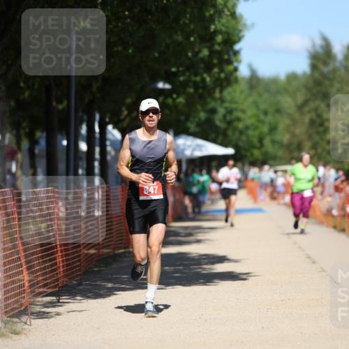 07.09.2025 - 19. Norderstedt Triathlon Michael Strokosch http://msf.ph/oto/8810331 07.09.2025 13:26:04 Laufen 247, 310, 847 meine-sportfotos.de