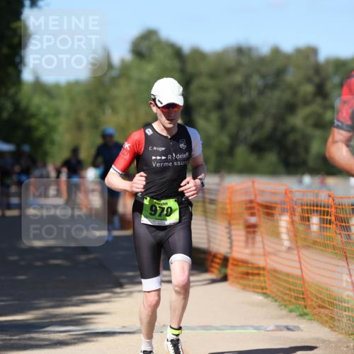 07.09.2025 - 19. Norderstedt Triathlon Michael Strokosch http://msf.ph/oto/8810342 07.09.2025 15:17:56 Laufen 422, 896, 960, 970, 1478 meine-sportfotos.de