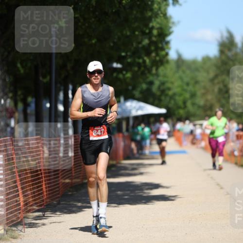 07.09.2025 - 19. Norderstedt Triathlon Michael Strokosch http://msf.ph/oto/8810353 07.09.2025 13:26:05 Laufen 247, 310, 847 meine-sportfotos.de