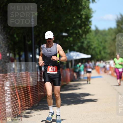 07.09.2025 - 19. Norderstedt Triathlon Michael Strokosch http://msf.ph/oto/8810362 07.09.2025 13:26:05 Laufen 247, 310, 847 meine-sportfotos.de